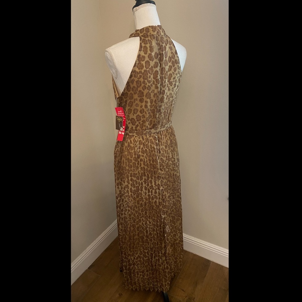 Taylor Dress π HOST PICK π - Picture 7 of 11